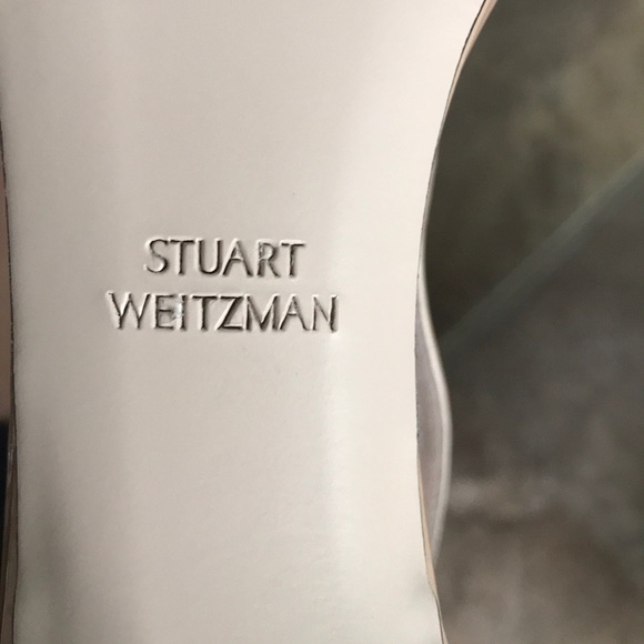 Stuart Weitzman - Picture 3 of 4